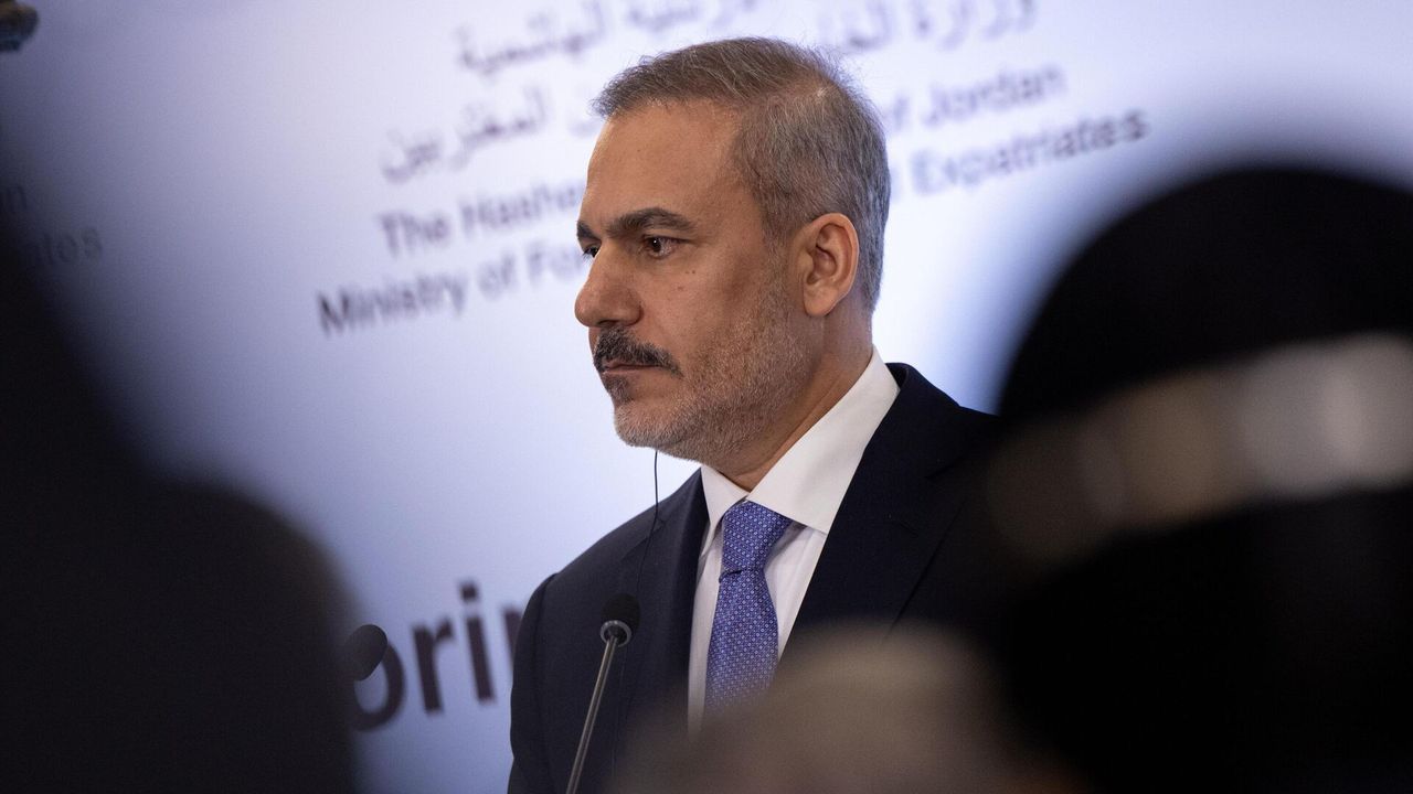 Hakan Fidan: Türk Şirketleri Pakistan'da Petrol ve Doğal Gaz Arayacak