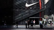 Nike Hisseleri CEO’nun 1 Milyon Dolarlık Alımıyla Yükseldi