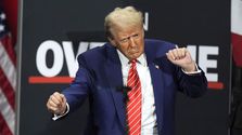 Trump Kripto Projelerinden 2,3 Milyar Dolar Kazandı, Yatırımcılar Zarar Etti