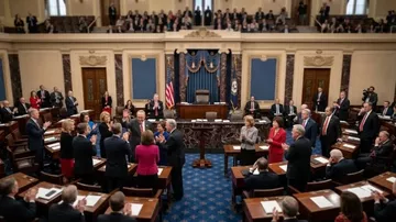 ABD Senatosu'ndan Trump'a İran Freni