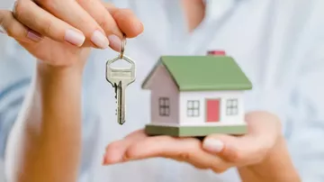 Ev ve Arsa Alırken Dikkat Edilmesi Gerekenler: Uygun Fiyatlı Ama Riskli