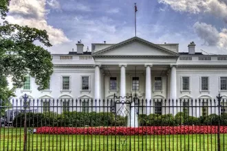 Beyaz Saray, Yüksek Mahkeme’yi Tarife Konusunda Uyardı