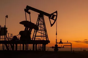 JPMorgan: Gerginlik Sürerse Petrol Fiyatları En Yüksek Seviyeleri Görebilir