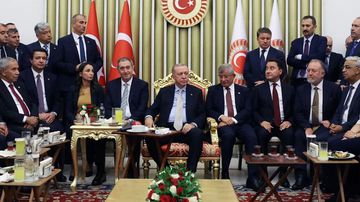 Cumhurbaşkanı Erdoğan, Davutoğlu ve Babacan Yıllar Sonra Yan Yana