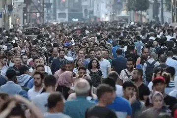 TÜİK'e Göre Türkiye’de Mutluluk Oranı Arttı: En Büyük Sorun Hayat Pahalılığı