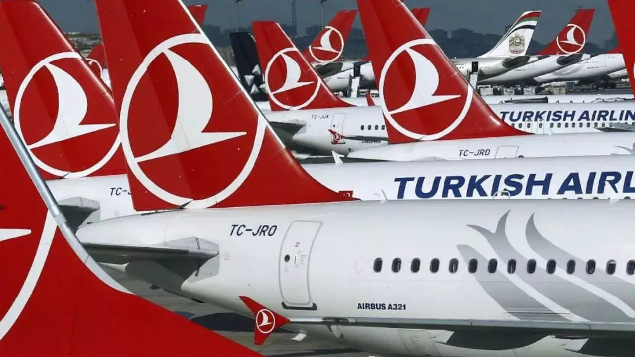 Türkiye'den Dört Ülkeye Uçuşlar Askıya Alındı