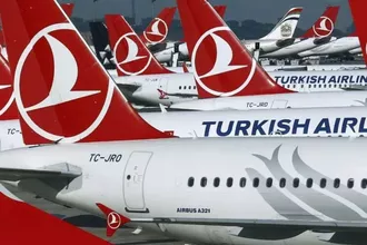 Türkiye'den Dört Ülkeye Uçuşlar Askıya Alındı