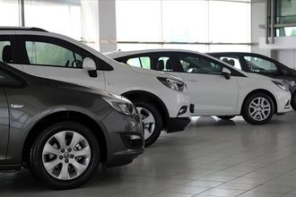 Otomobil Fiyatlarında Reel Düşüş 19 Aydır Devam Ediyor