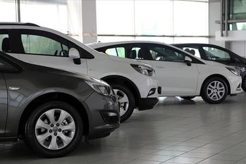 Otomobil Fiyatlarında Reel Düşüş 19 Aydır Devam Ediyor