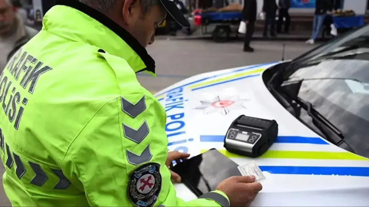 Araç Sahipleri Dikkat: Bu Ekipmanlar Araçta Yoksa Ceza Uygulanacak