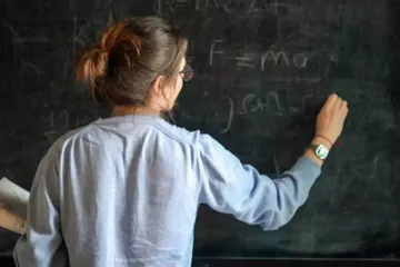 15 Bin Sözleşmeli Öğretmen Tercih Takvimi 2025: Öğretmen Tercihleri Ne Zaman Başlıyor, Atama Ne Zaman Yapılacak?