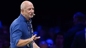 Bezos, Yapay Zeka Girişimi Project Prometheus ile Yönetim Dünyasına Döndü