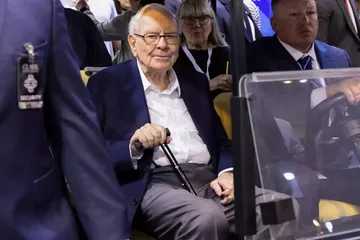 Berkshire Hathaway’in Nakit Stoğu 381,6 Milyar Dolara Ulaştı