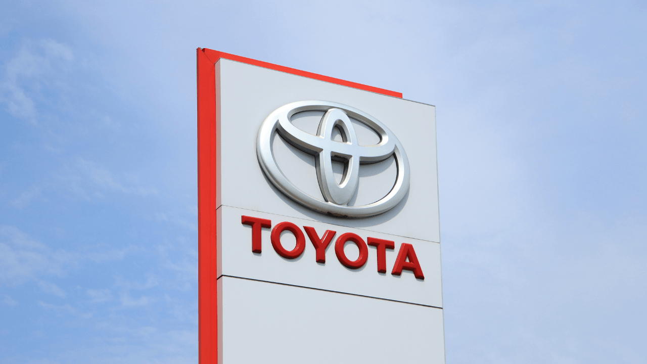 Toyota, ABD Vergilerine Rağmen Yıllık Kâr Tahminini Artırdı