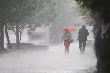 İstanbul’da Sağanak Sebebiyle Okullar Saat 16.00’dan İtibaren Tatil Edildi
