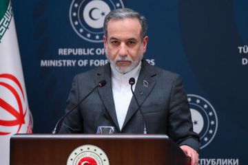 İran-ABD Masaya Dönüyor: Dışişleri Bakanı Arakçi İslamabad’a Gidiyor