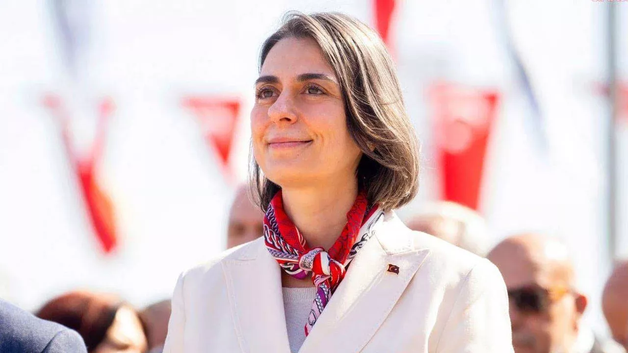 Sinem Dedetaş'a Ev Hapsiyle Tahliye Kararı