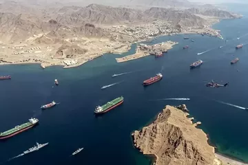 ABD Donanması Hürmüz Boğazı’nı Ablukaya Alıyor