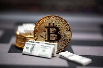 Bitcoin'de Satış Baskısı Arttı: 67 Bin Doların Altına İndi