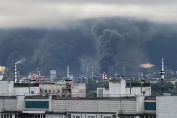 Rusya'da Yakıt Krizi Derinleşiyor: Ukrayna Petrol Altyapısını Hedef Aldı