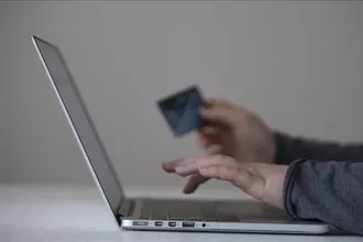 Dijital Ticari Faaliyetlerde Yeni Dönem: Bildirim Zorunluluğu Genişletildi
