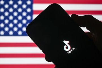 Trump, TikTok'un Satışı İçin Verdiği Süreyi Uzattı