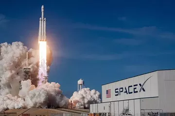 "SpaceX Telefon Geliştiriyor" İddiasına Elon Musk’tan Net Yanıt