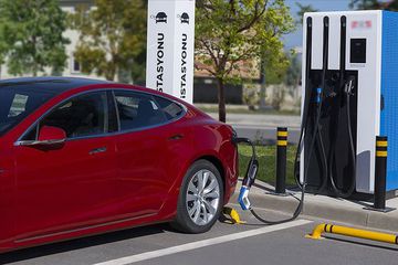 Türkiye'de Elektrikli Araç Şarj İstasyonlarının Sayısı 11 Bini Aştı