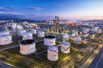 Moody’s, Petkim’in (PETKM) Kredi Notunu Düşürdü