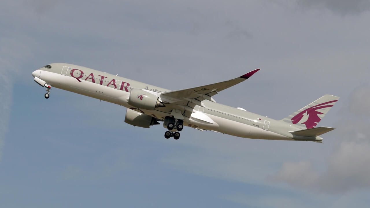 Qatar Airways, Cathay Pacific’teki Tüm Hisselerini 897 Milyon Dolara Sattı