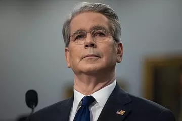 ABD Hazine Bakanı Bessent: Bankalar ile Kripto Arasındaki Sınır Silinebilir