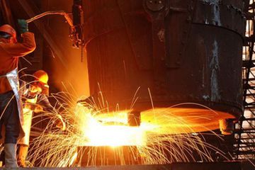 Türkiye'de Sanayi Ürünleri Satışı 2025'te 24,3 Trilyon Liraya Ulaştı