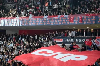 CHP Davası Ertelendi: Borsa Fırladı, Dolar ve Euro Düştü