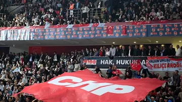 CHP Davası Ertelendi: Borsa Fırladı, Dolar ve Euro Düştü