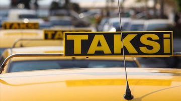 Taksicilerden Korsan Taksi İsyanı: Yolculara da Ceza Kesiliyor
