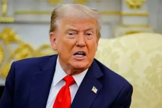 Trump İran'a Yönelik Yeni Saldırı Hazırlığı Talimatı Verdi